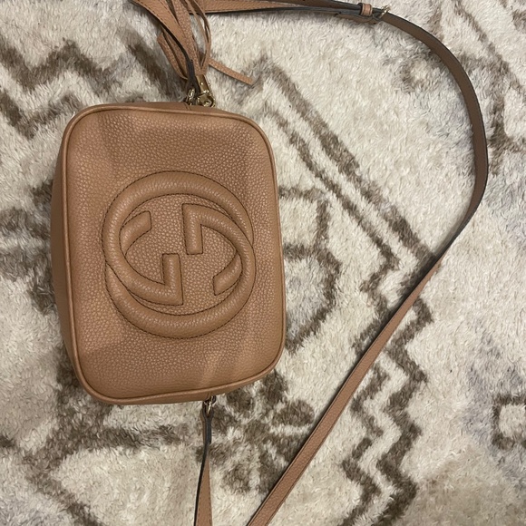 Gucci disco bag in camelia - Picture 2 of 7